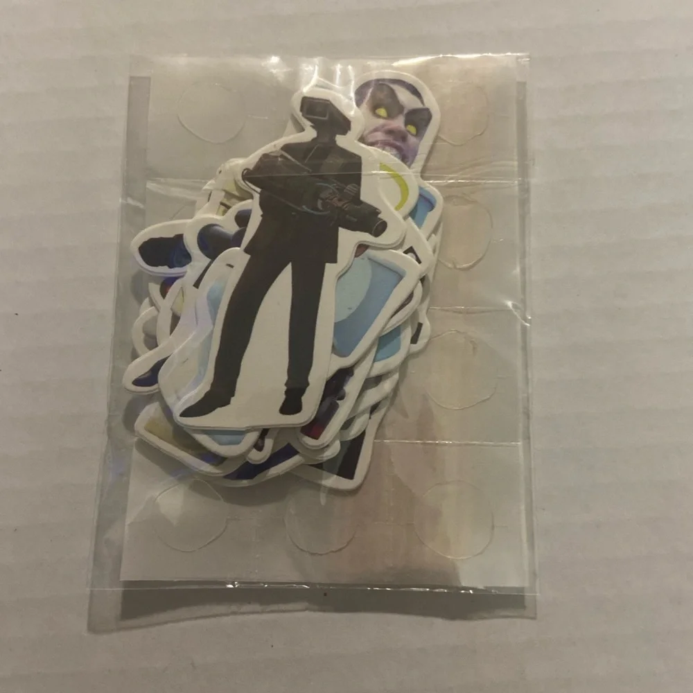 skibidi toilet birthday party decorations pack…new!! - Picture 3 of 4